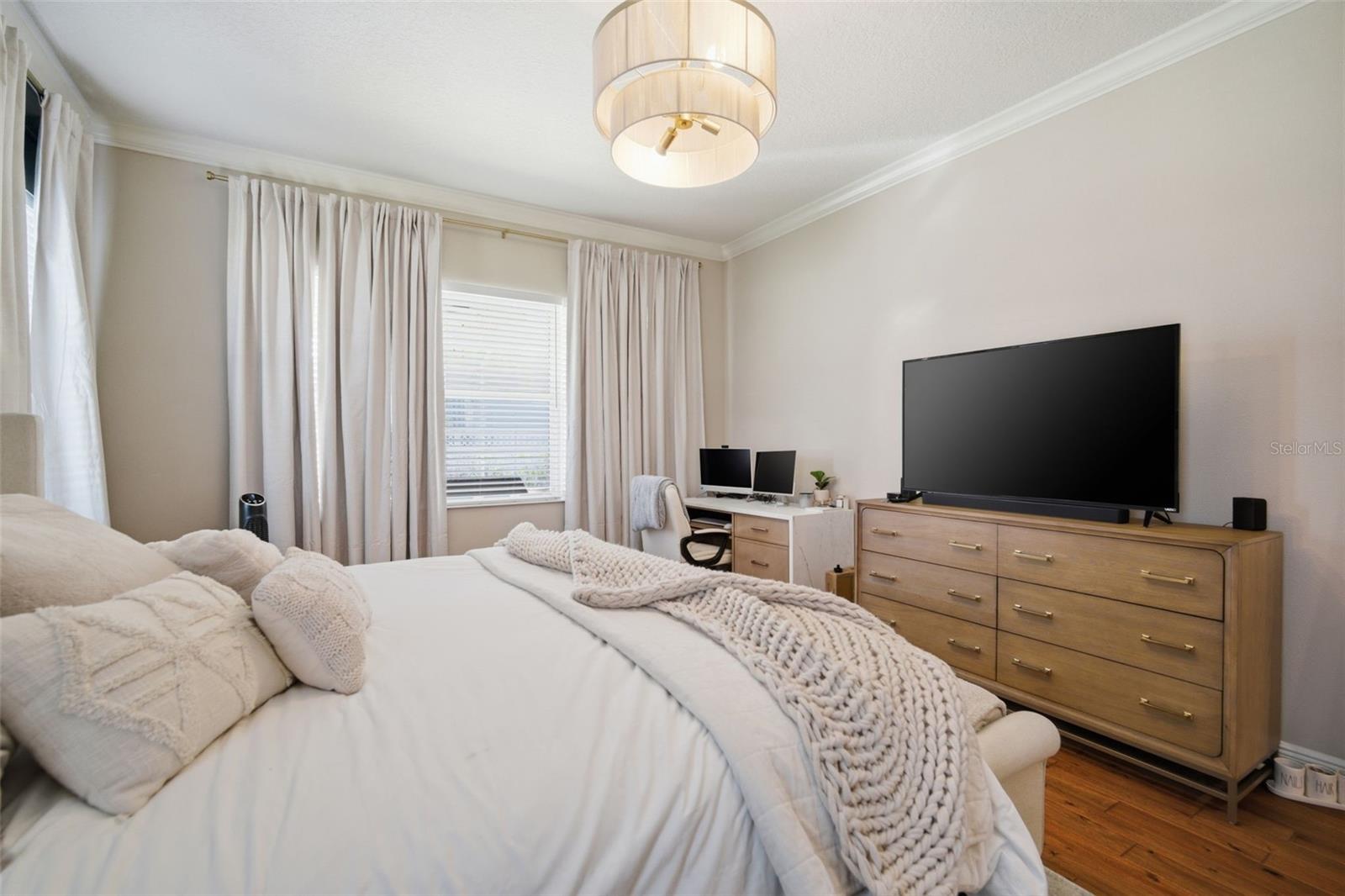 Image 14 of 72 For 3220 Azure Sky Way