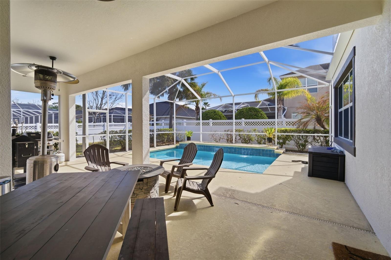 Image 60 of 72 For 3220 Azure Sky Way