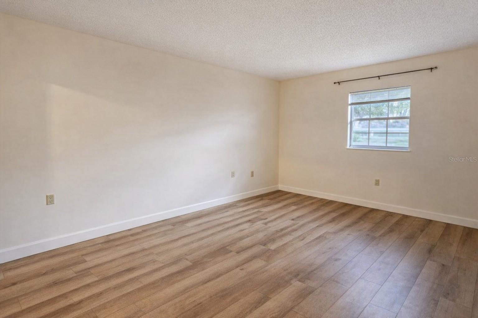 Image 9 of 14 For 1712 Belleair Forest Drive A