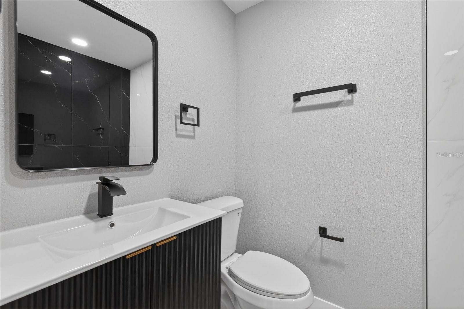 Image 15 of 36 For 4503 Clifton Street