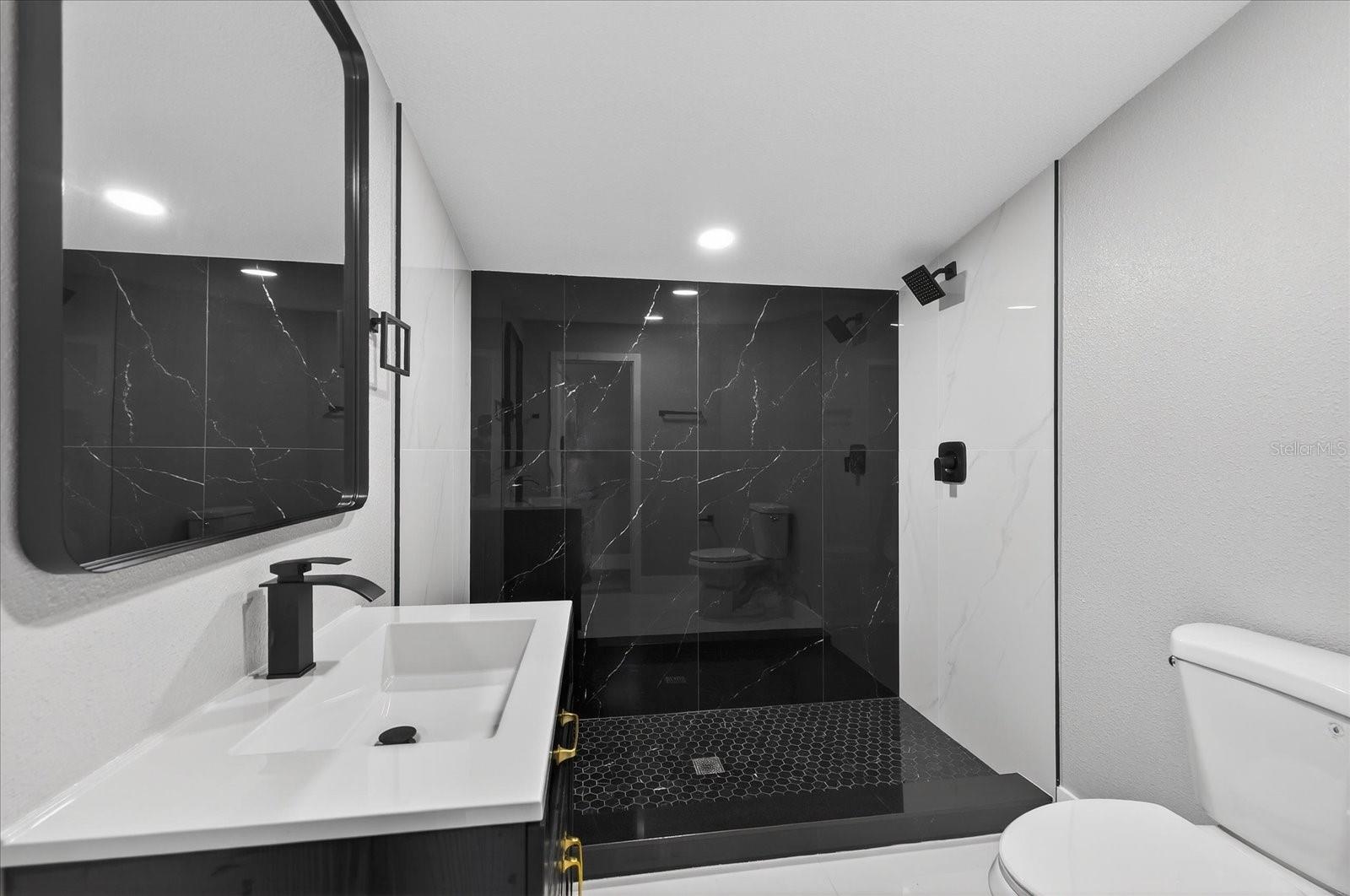 Image 23 of 36 For 4503 Clifton Street