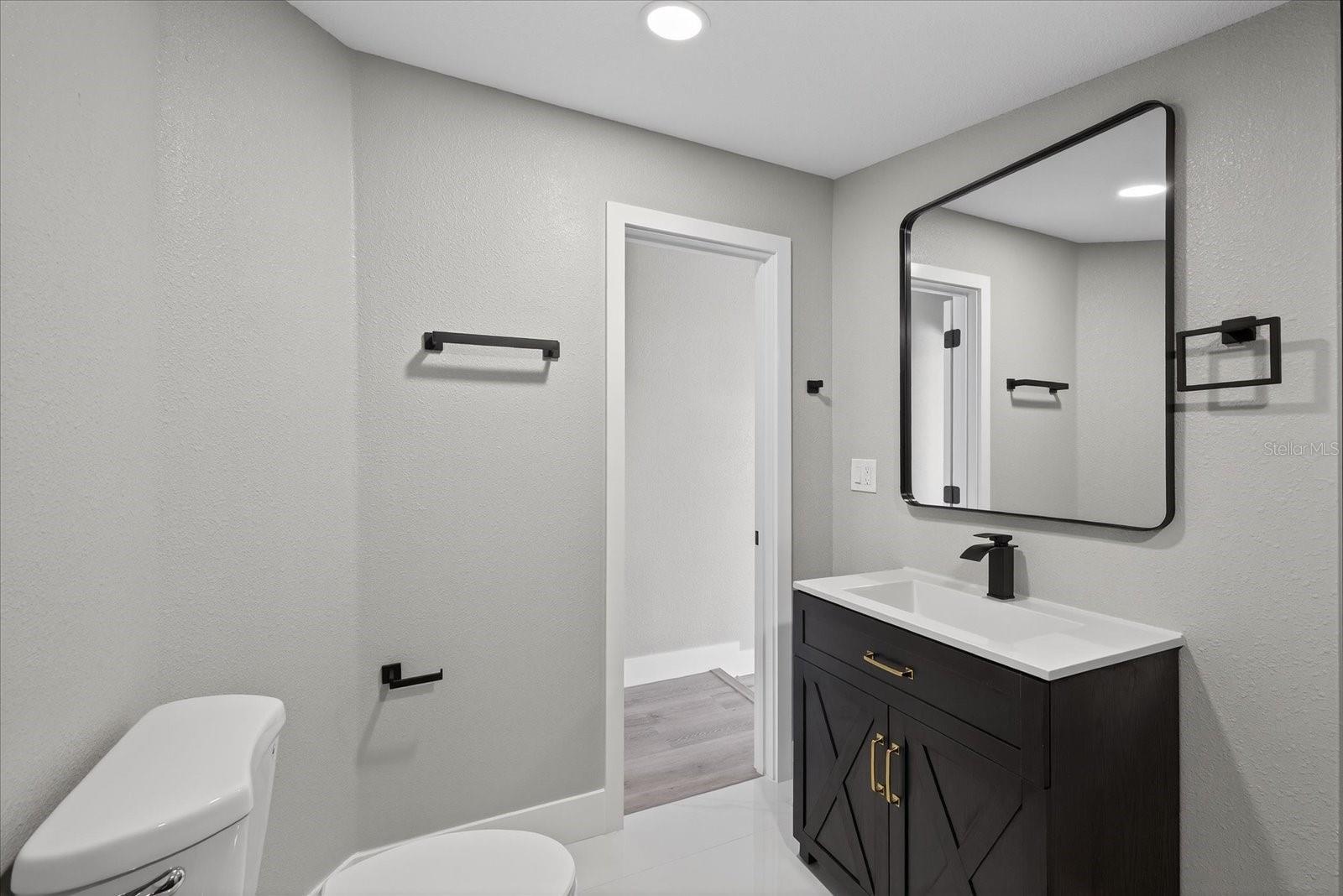 Image 25 of 36 For 4503 Clifton Street