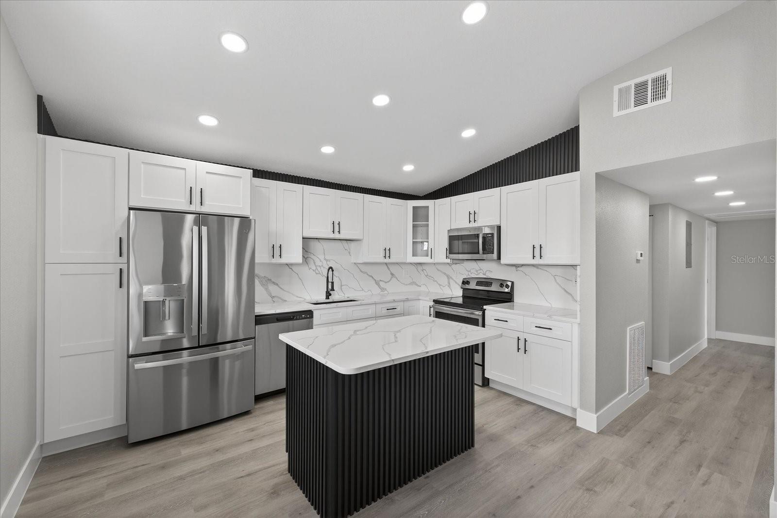 Image 8 of 36 For 4503 Clifton Street