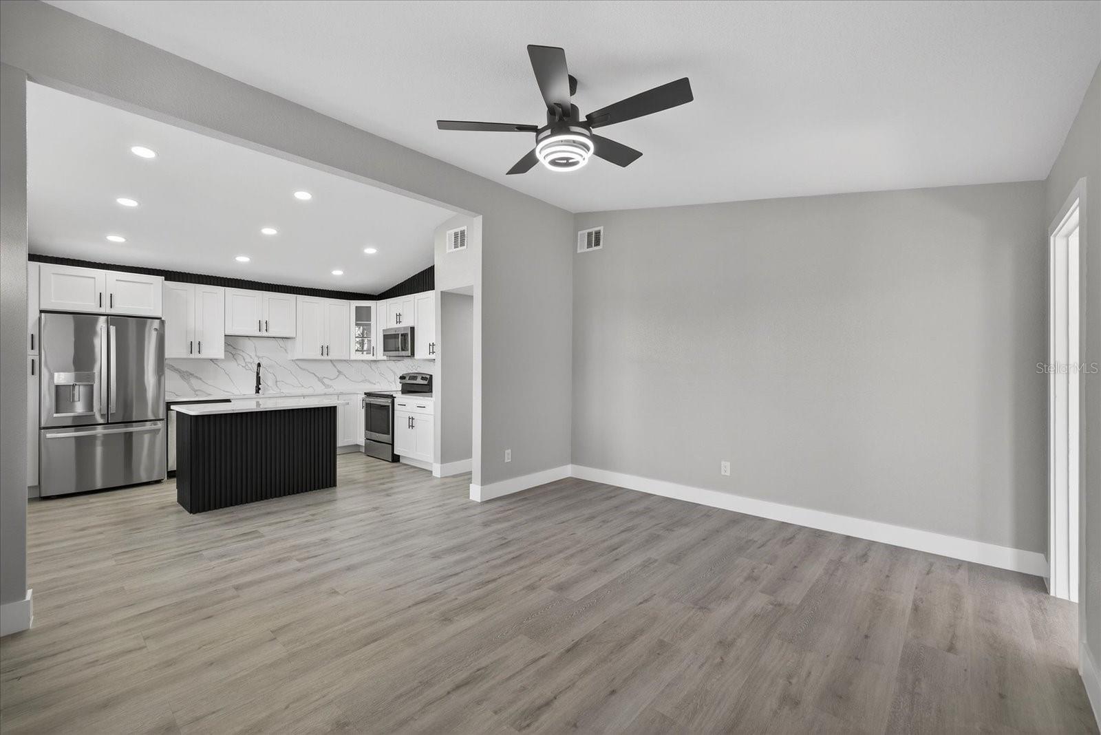 Image 9 of 36 For 4503 Clifton Street