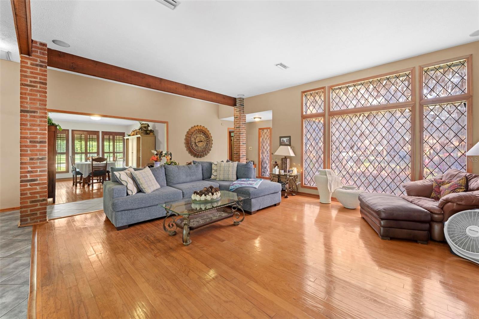 Image 12 of 87 For 14152 Pepperwood Court