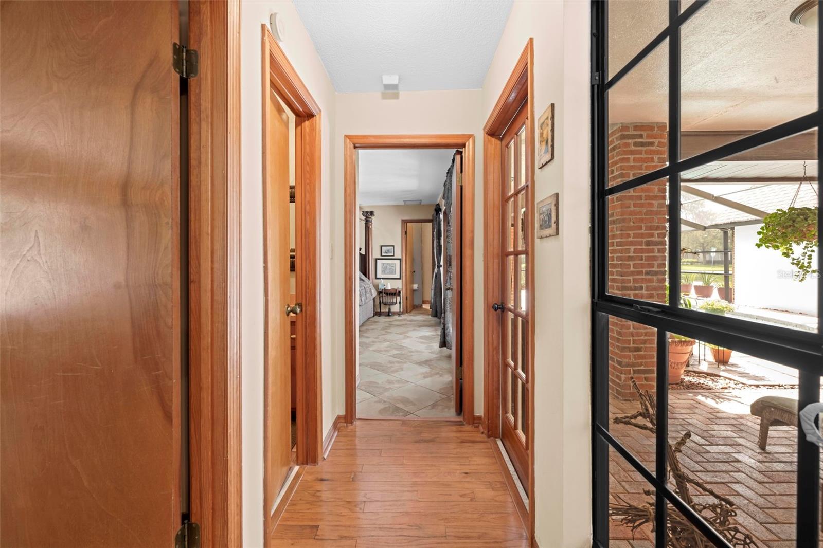 Image 21 of 87 For 14152 Pepperwood Court