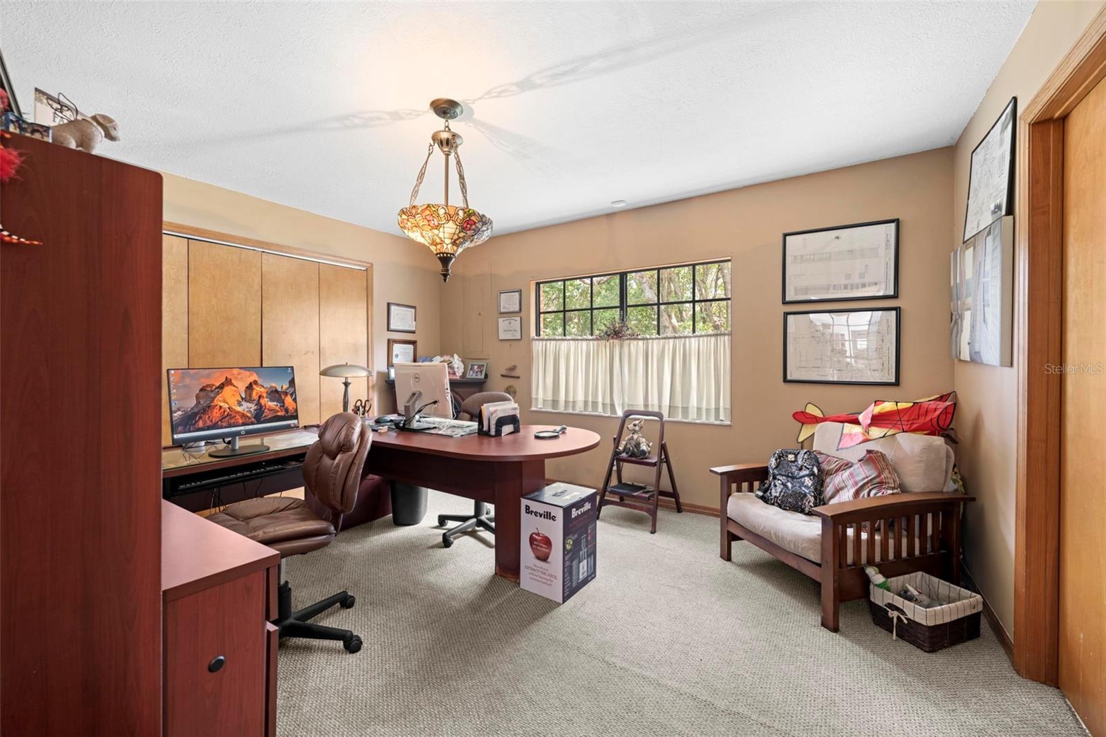 Image 23 of 87 For 14152 Pepperwood Court