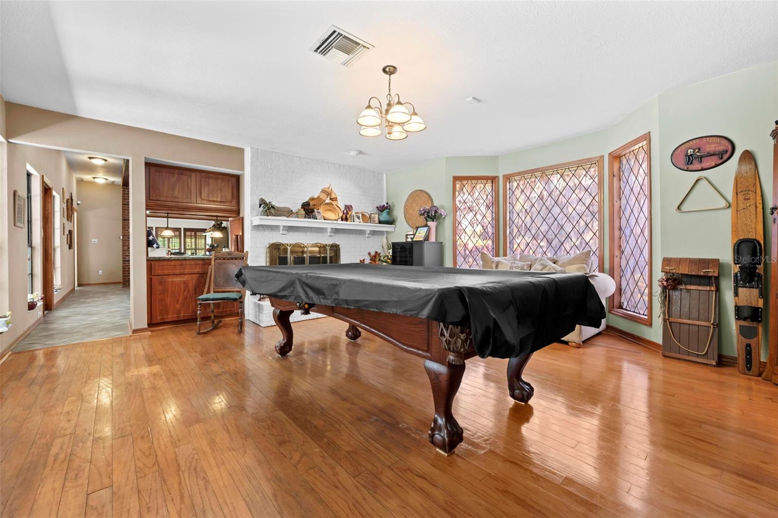 Image 42 of 87 For 14152 Pepperwood Court