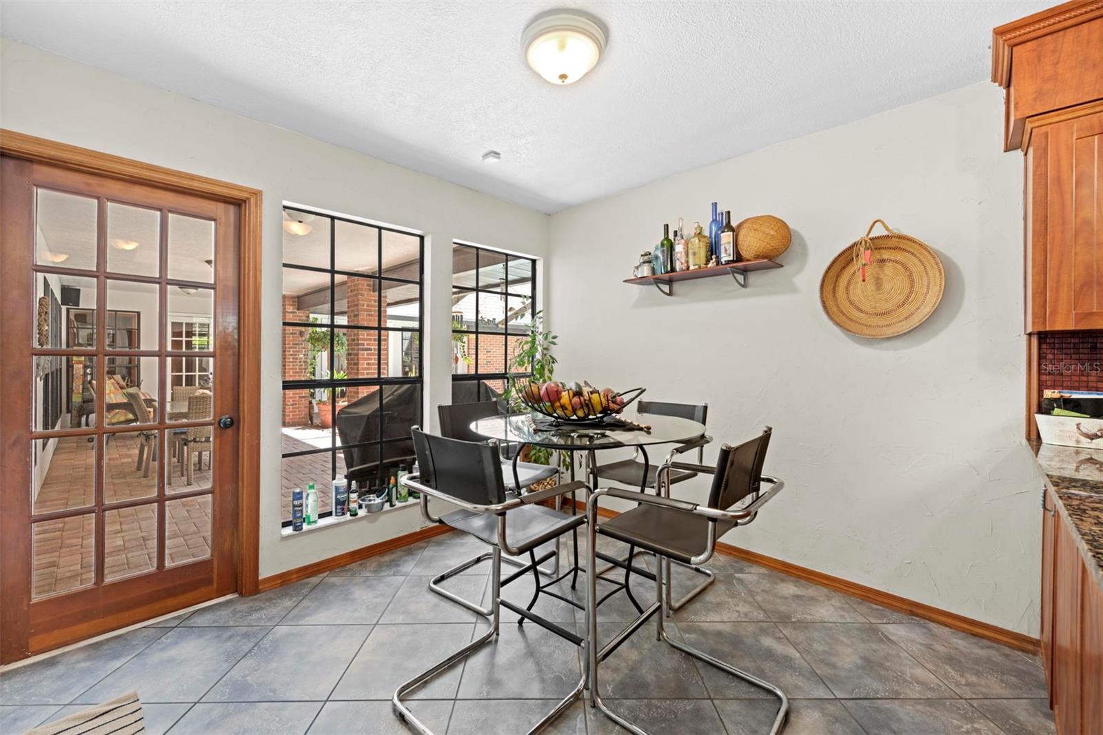 Image 45 of 87 For 14152 Pepperwood Court