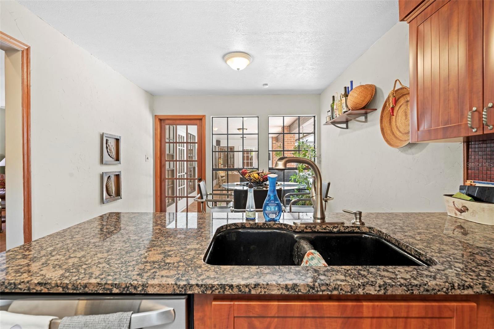 Image 52 of 87 For 14152 Pepperwood Court