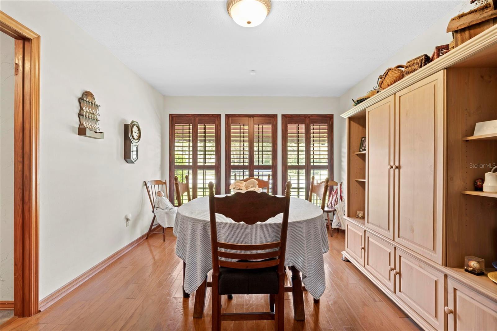 Image 55 of 87 For 14152 Pepperwood Court