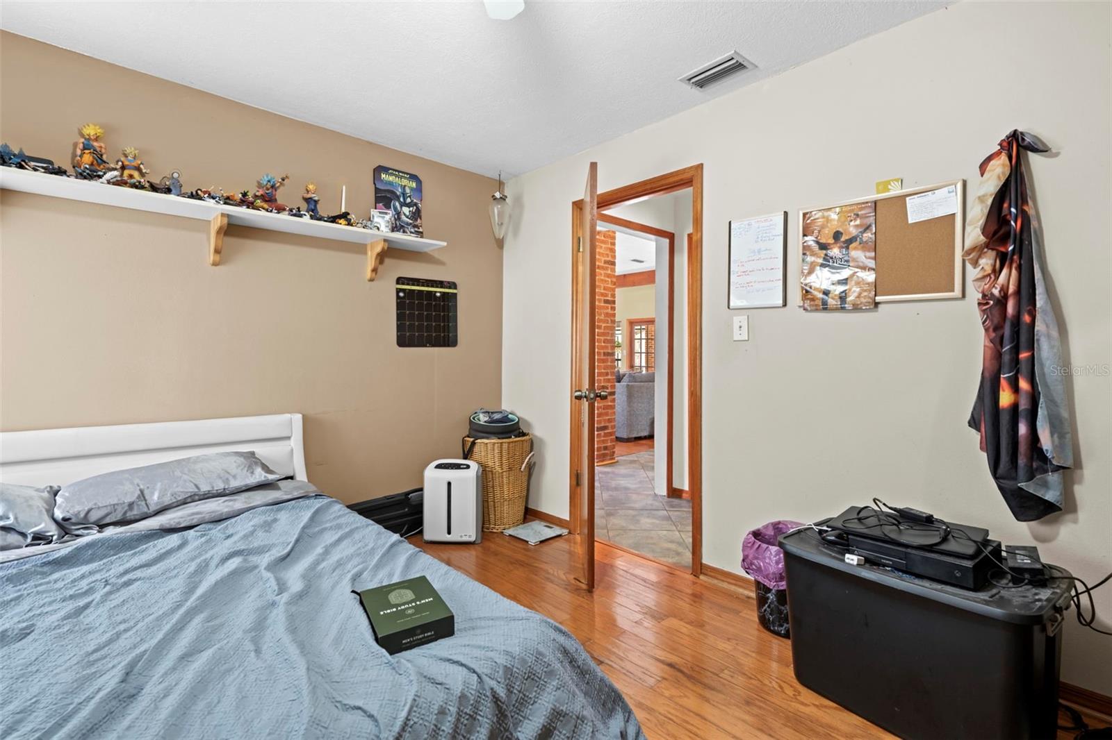 Image 66 of 87 For 14152 Pepperwood Court