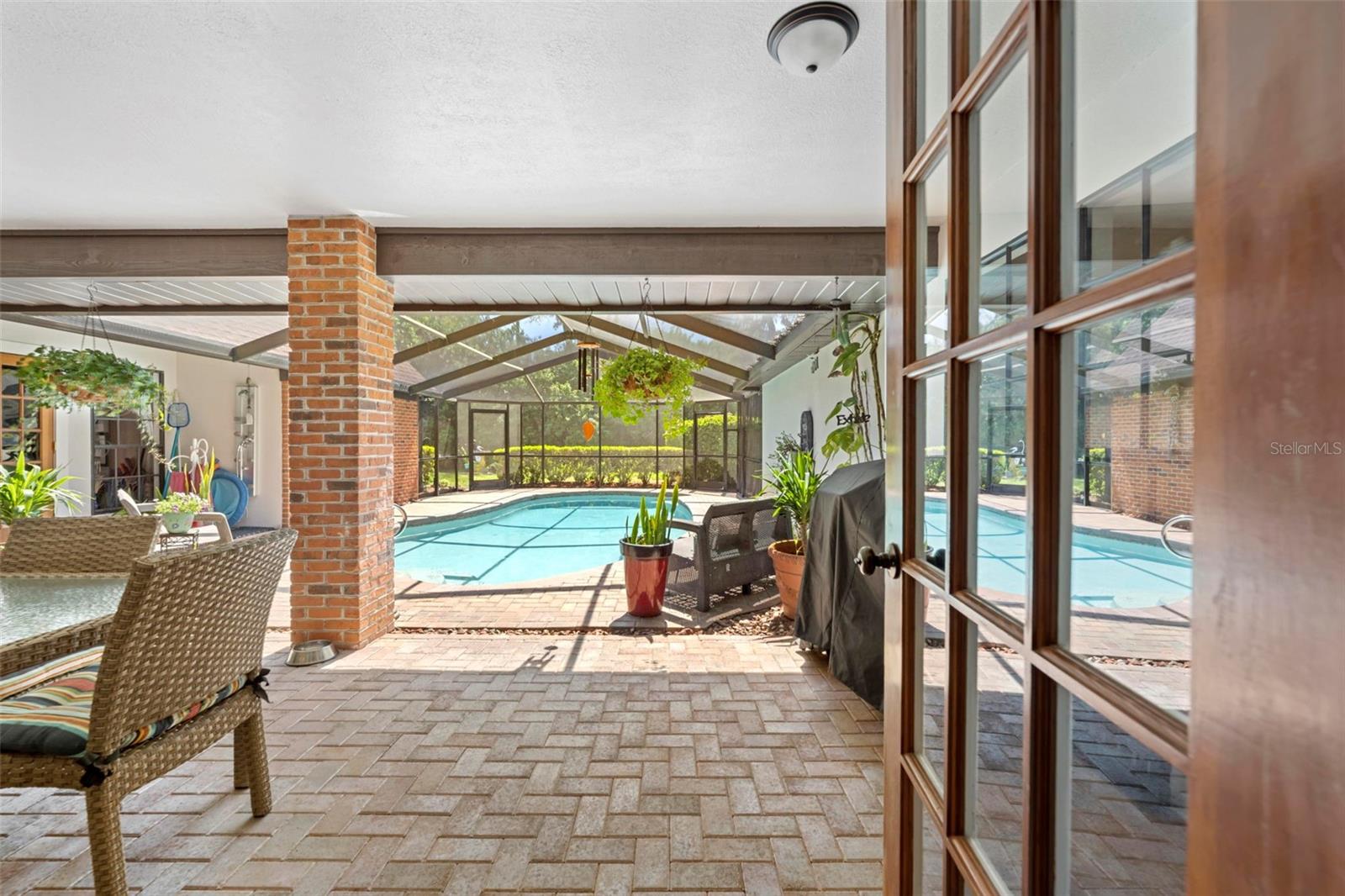 Image 71 of 87 For 14152 Pepperwood Court