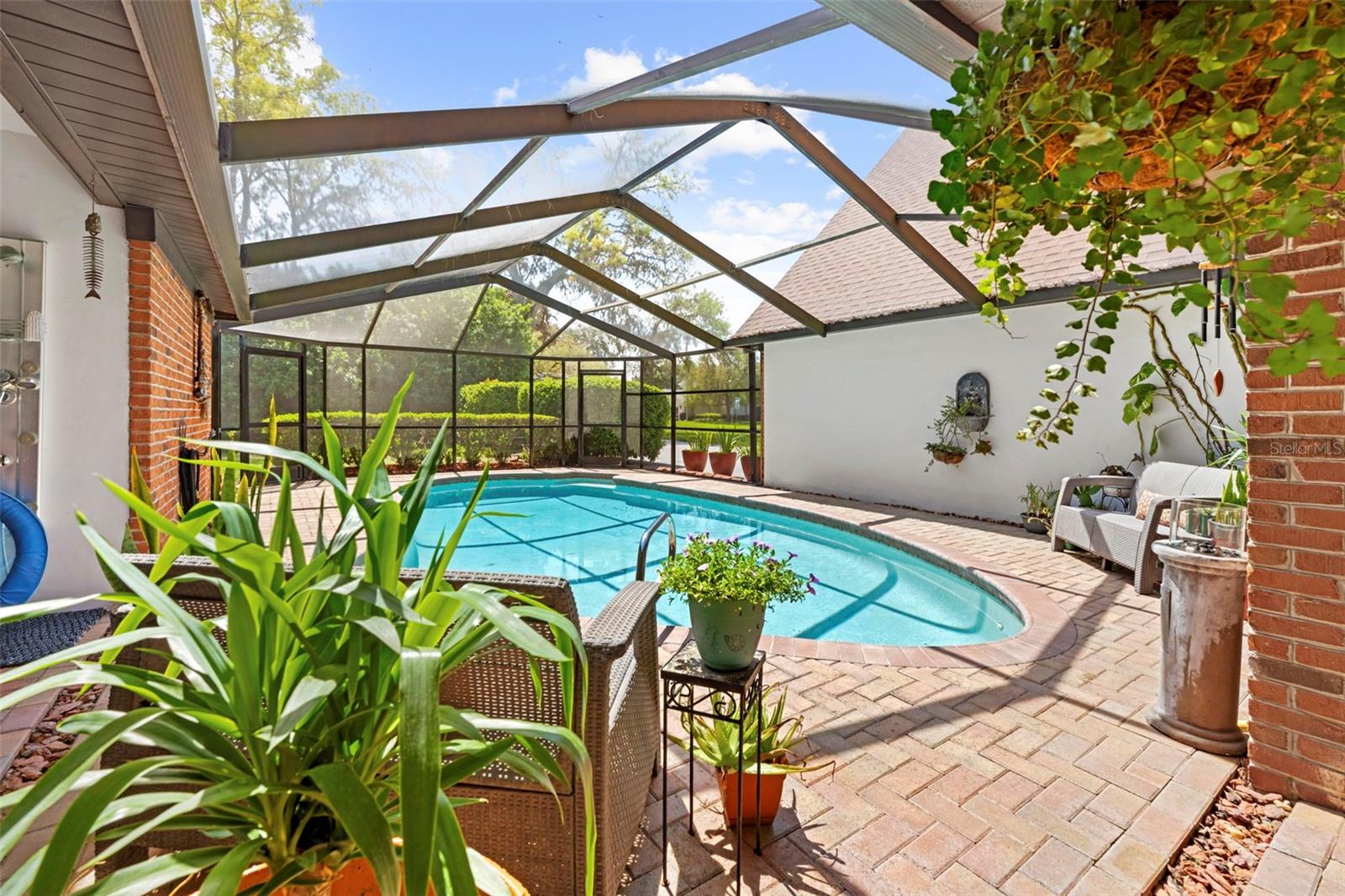 Image 75 of 87 For 14152 Pepperwood Court