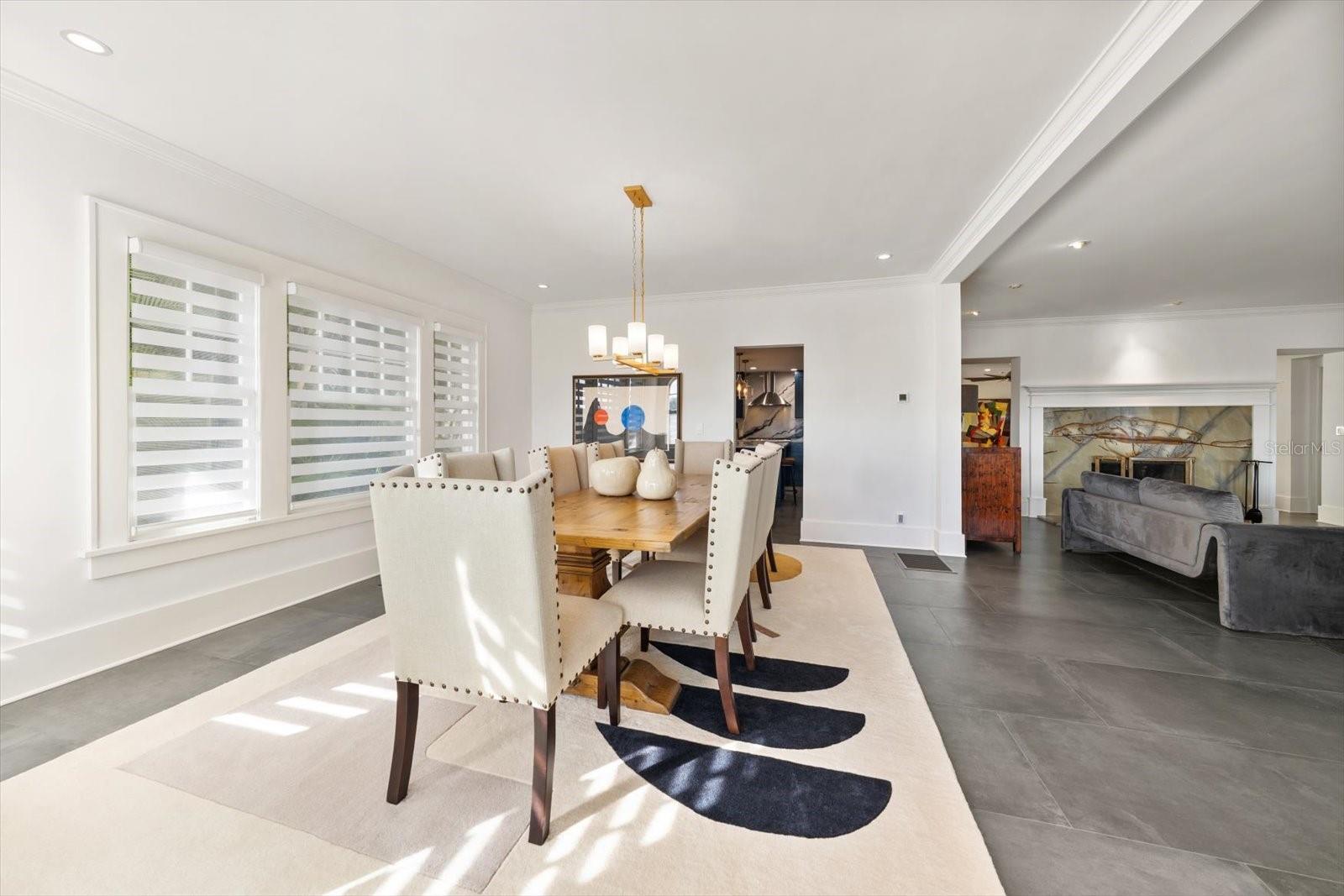 Image 19 of 76 For 2050 Coffee Pot Boulevard Ne