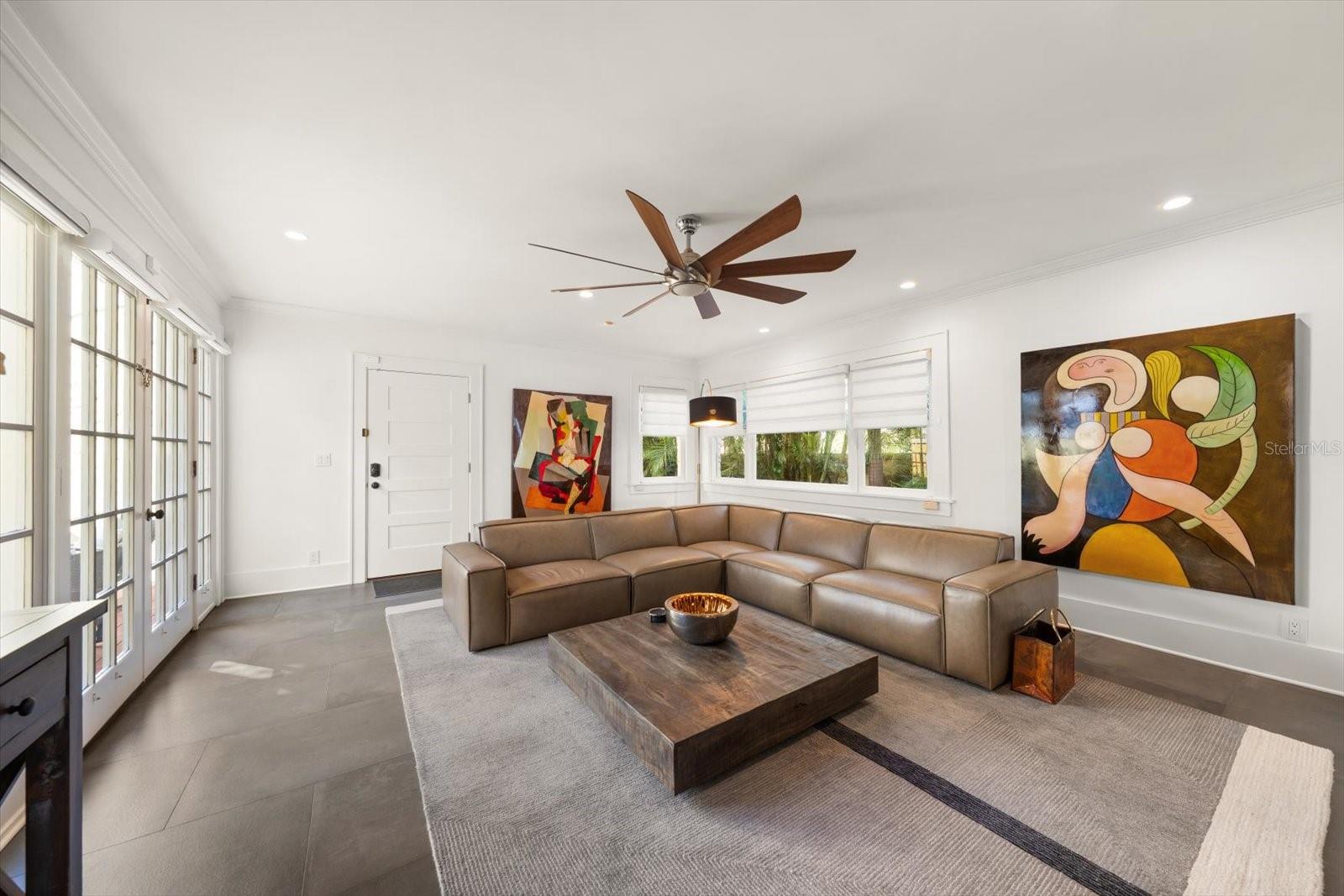 Image 27 of 76 For 2050 Coffee Pot Boulevard Ne