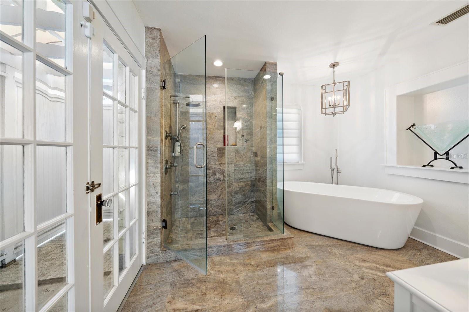 Image 37 of 76 For 2050 Coffee Pot Boulevard Ne