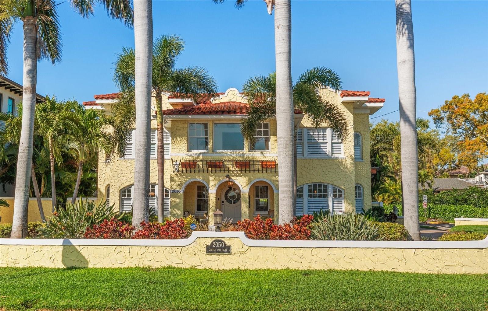 Image 4 of 76 For 2050 Coffee Pot Boulevard Ne