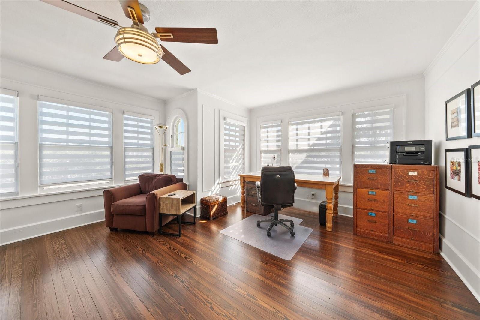 Image 48 of 76 For 2050 Coffee Pot Boulevard Ne