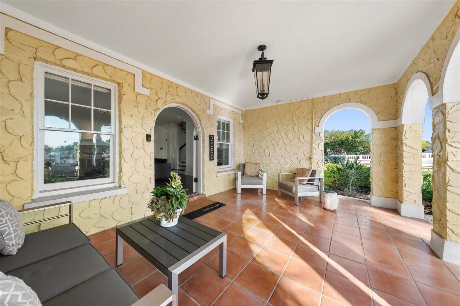 Image 5 of 76 For 2050 Coffee Pot Boulevard Ne