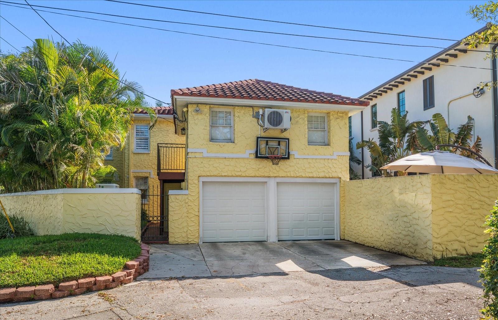 Image 53 of 76 For 2050 Coffee Pot Boulevard Ne