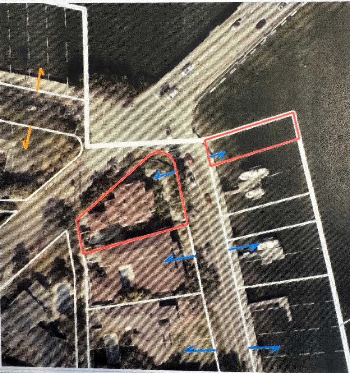 Image 65 of 76 For 2050 Coffee Pot Boulevard Ne