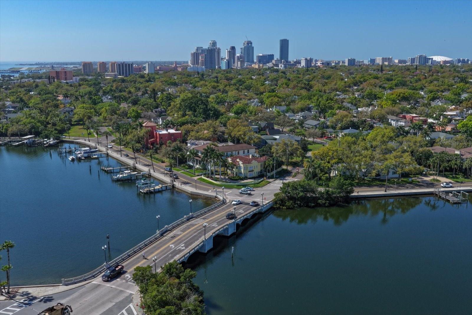 Image 68 of 76 For 2050 Coffee Pot Boulevard Ne