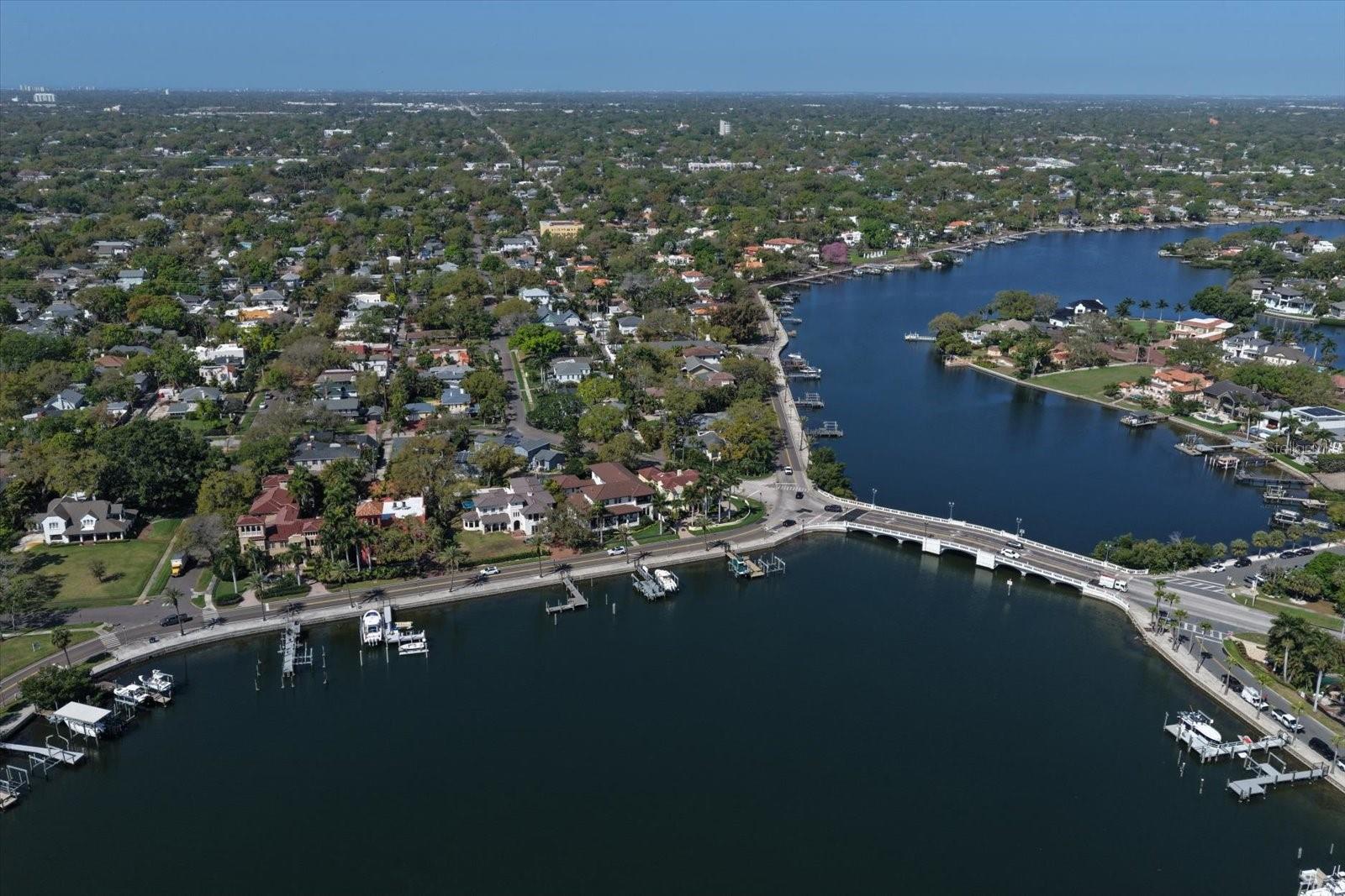 Image 70 of 76 For 2050 Coffee Pot Boulevard Ne