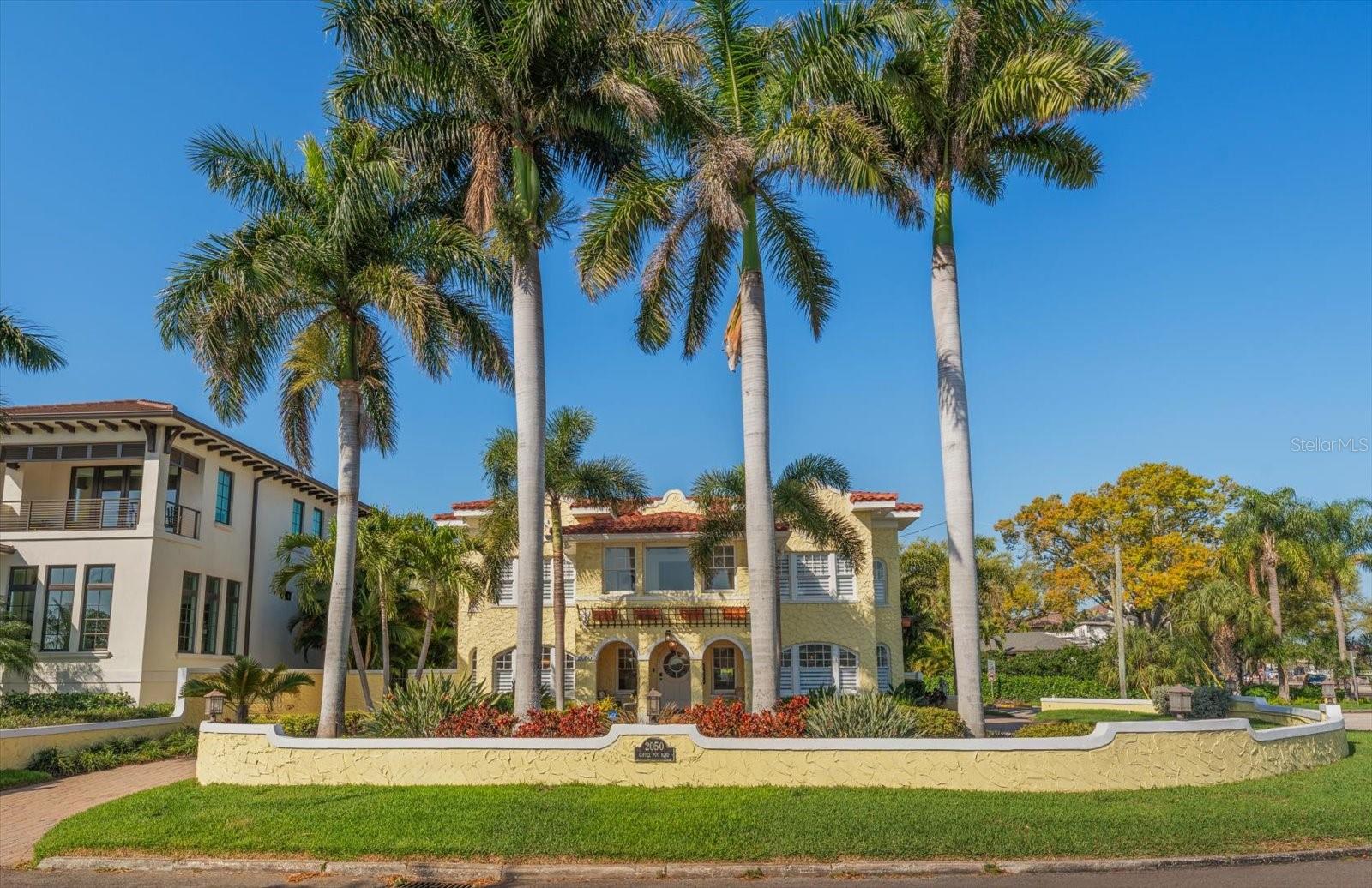 Image 72 of 76 For 2050 Coffee Pot Boulevard Ne