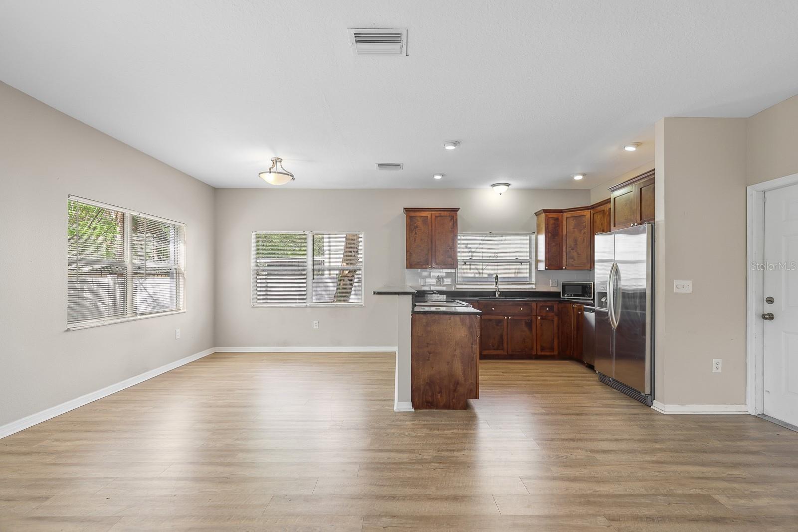 Image 10 of 26 For 3116 Hartnett Avenue