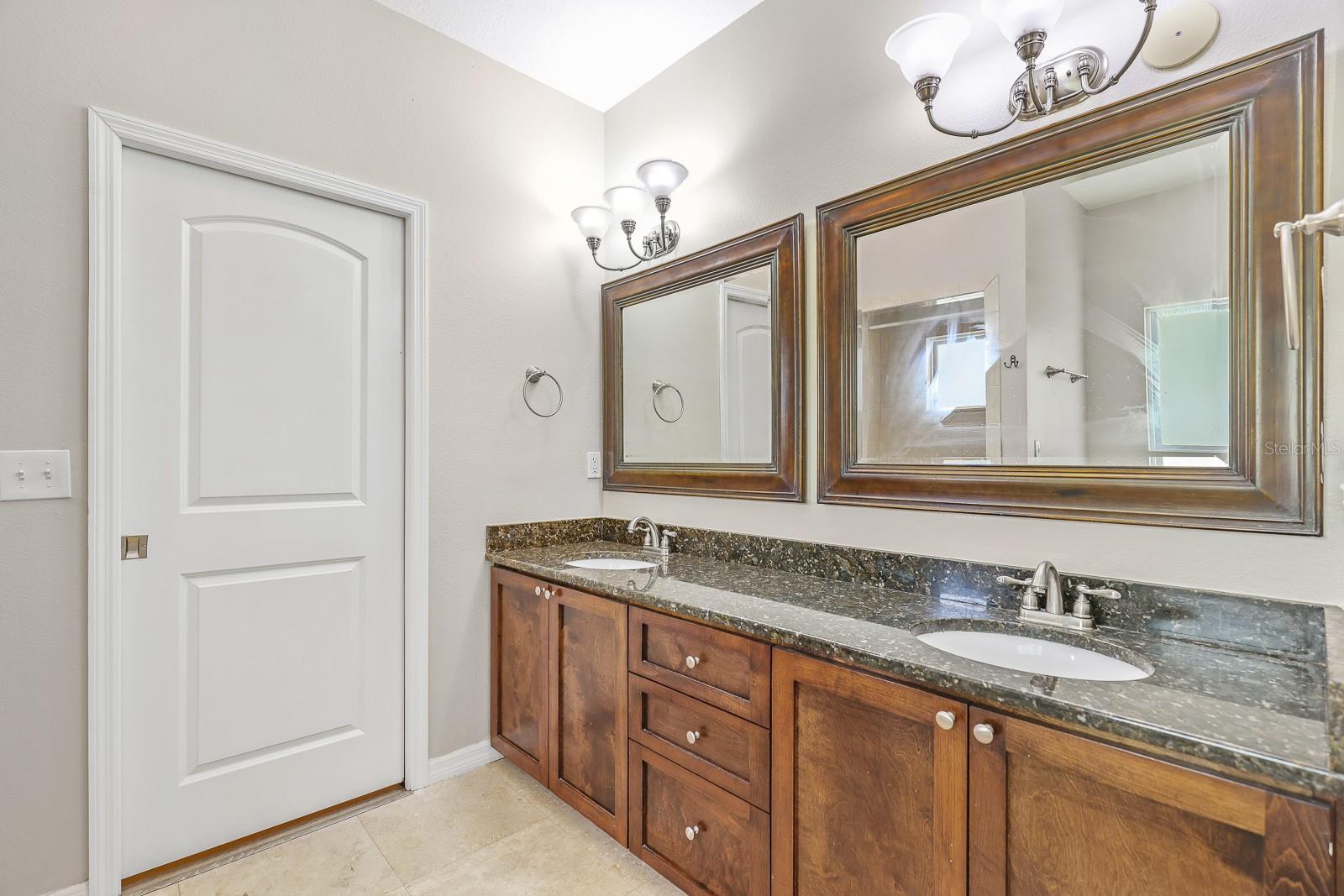 Image 17 of 26 For 3116 Hartnett Avenue