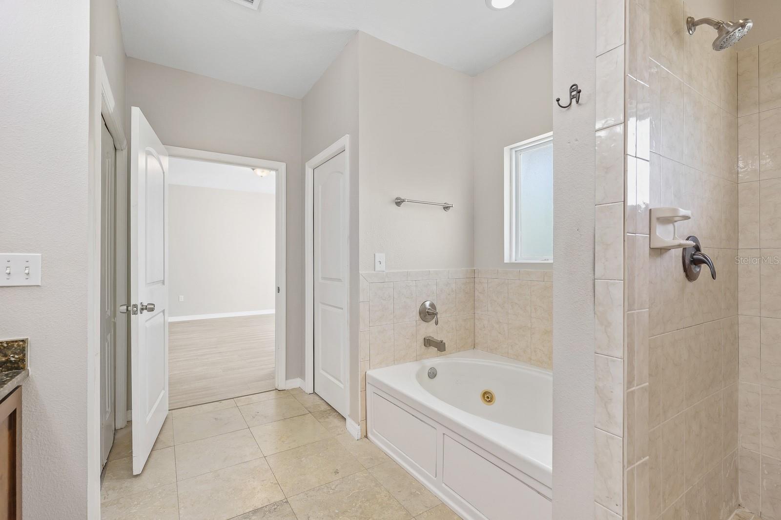 Image 18 of 26 For 3116 Hartnett Avenue