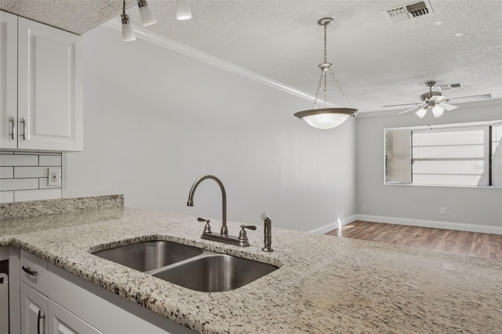 Image 10 of 50 For 10307 Councils Way