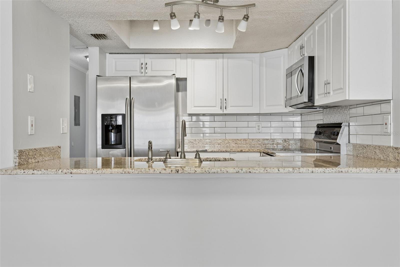 Image 14 of 50 For 10307 Councils Way