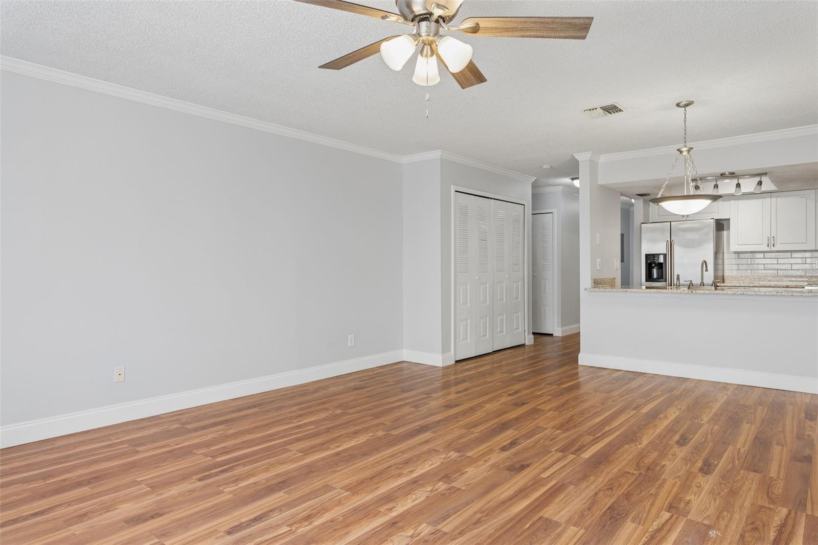 Image 19 of 50 For 10307 Councils Way