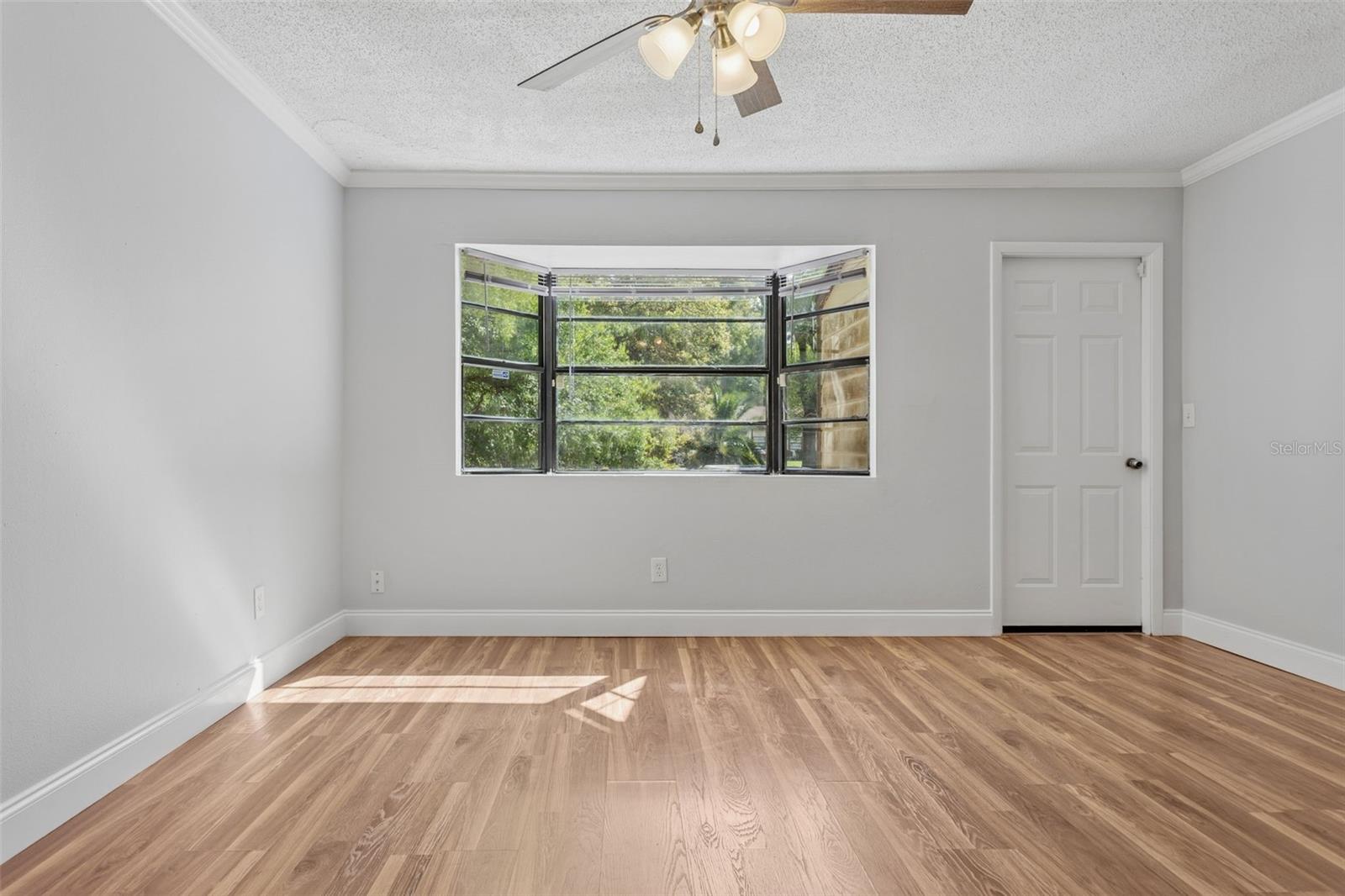 Image 22 of 50 For 10307 Councils Way