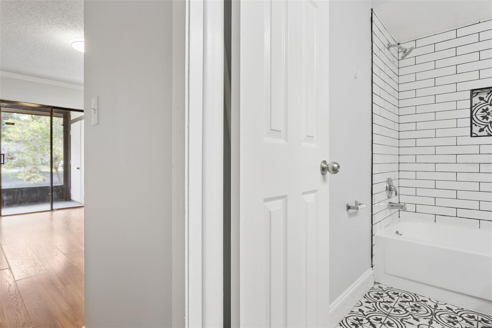 Image 36 of 50 For 10307 Councils Way