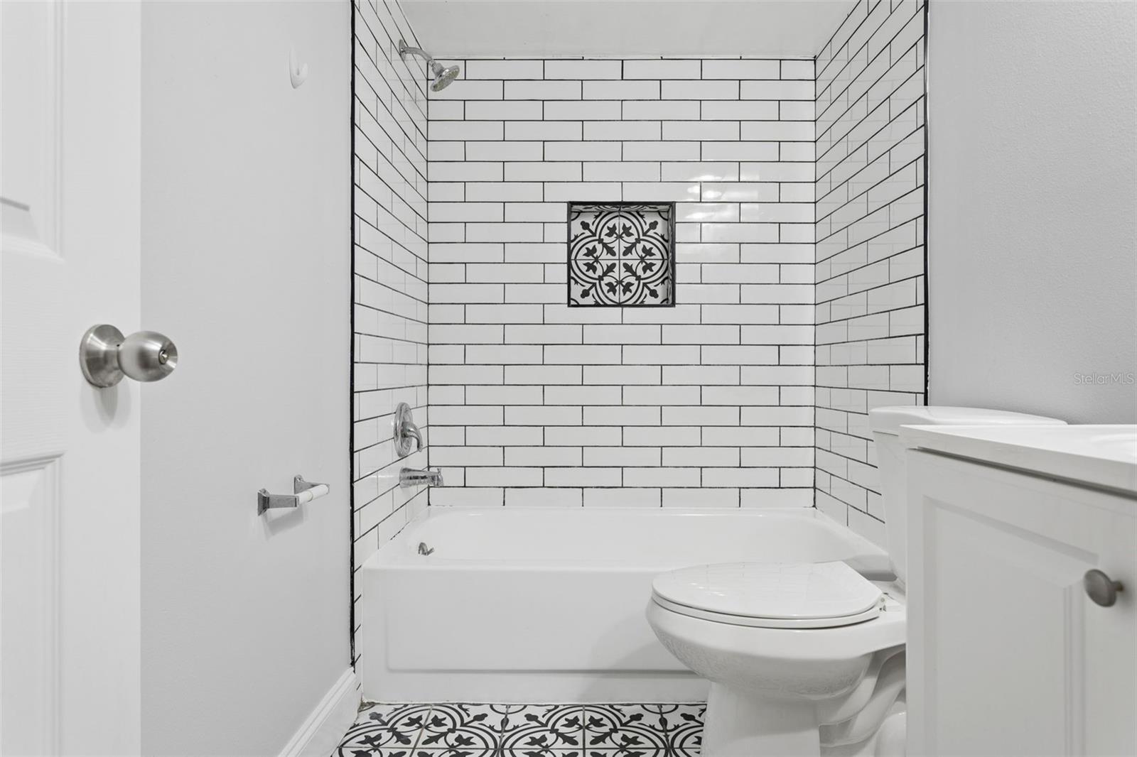 Image 38 of 50 For 10307 Councils Way