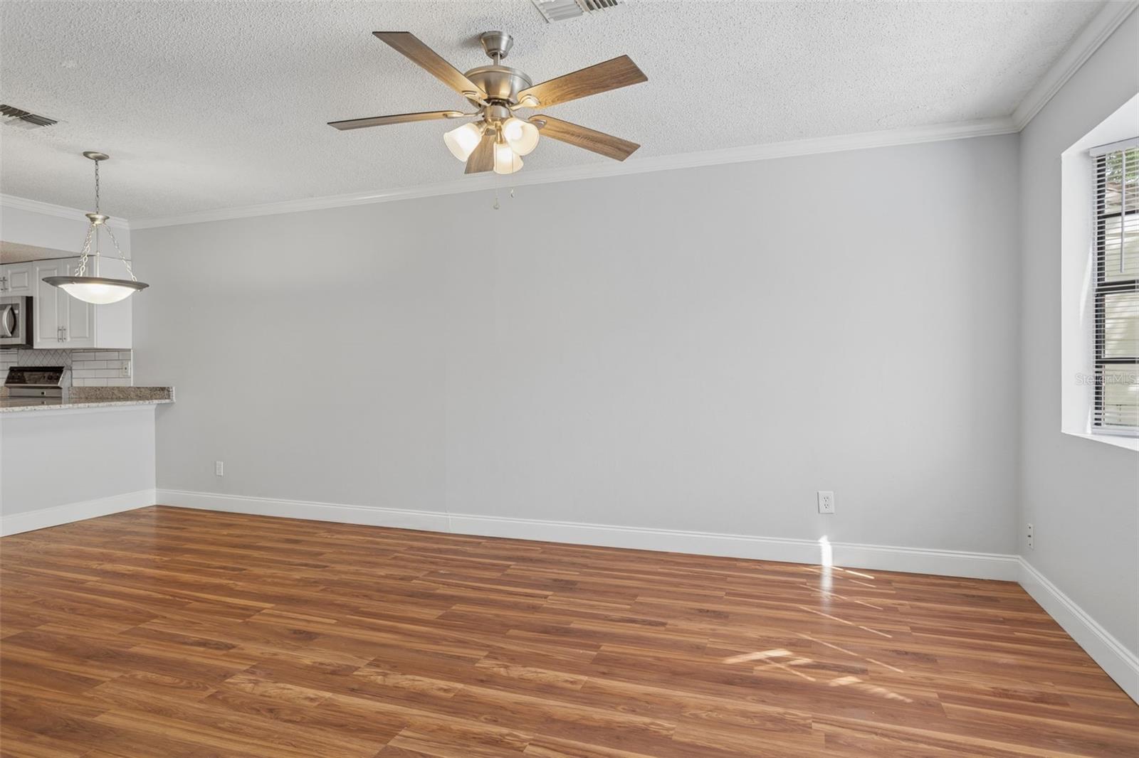 Image 40 of 50 For 10307 Councils Way