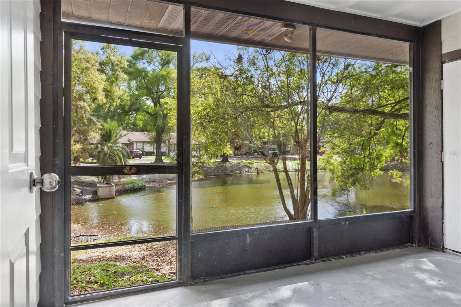 Image 42 of 50 For 10307 Councils Way