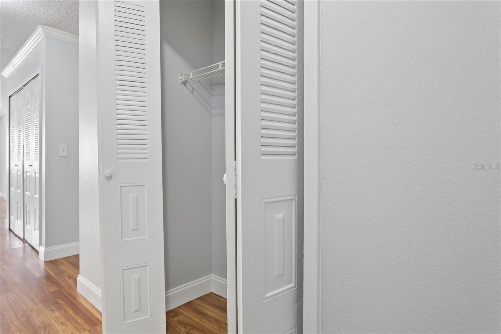 Image 6 of 50 For 10307 Councils Way