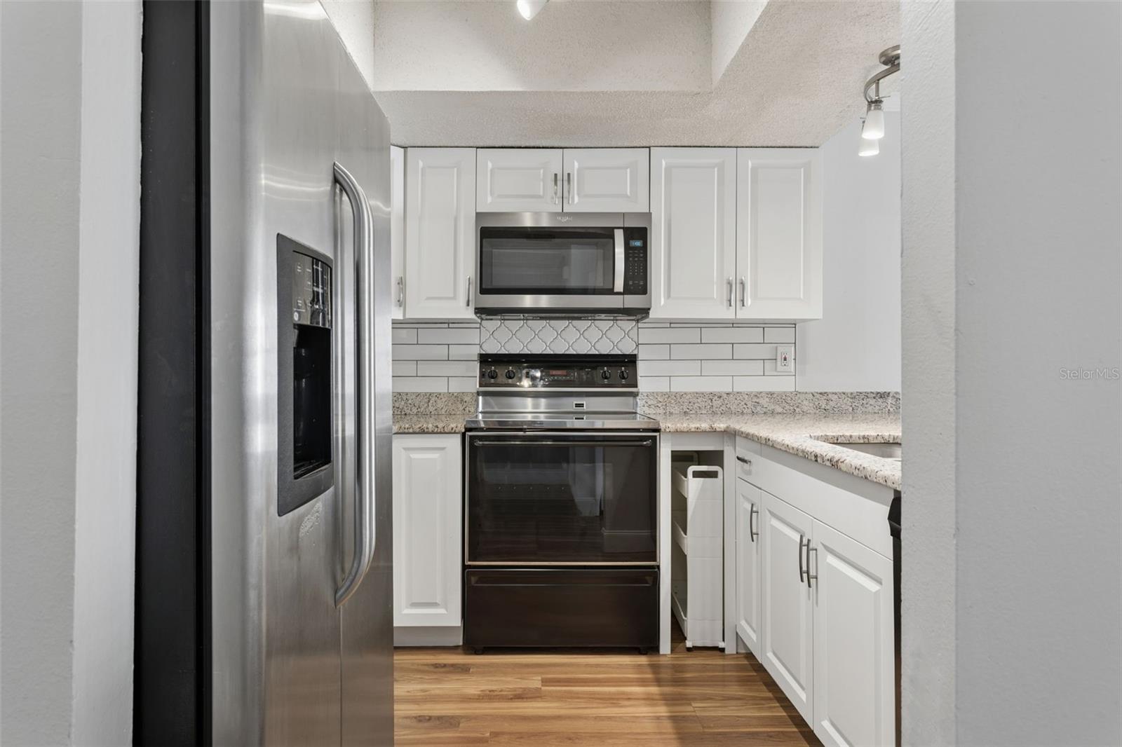 Image 8 of 50 For 10307 Councils Way