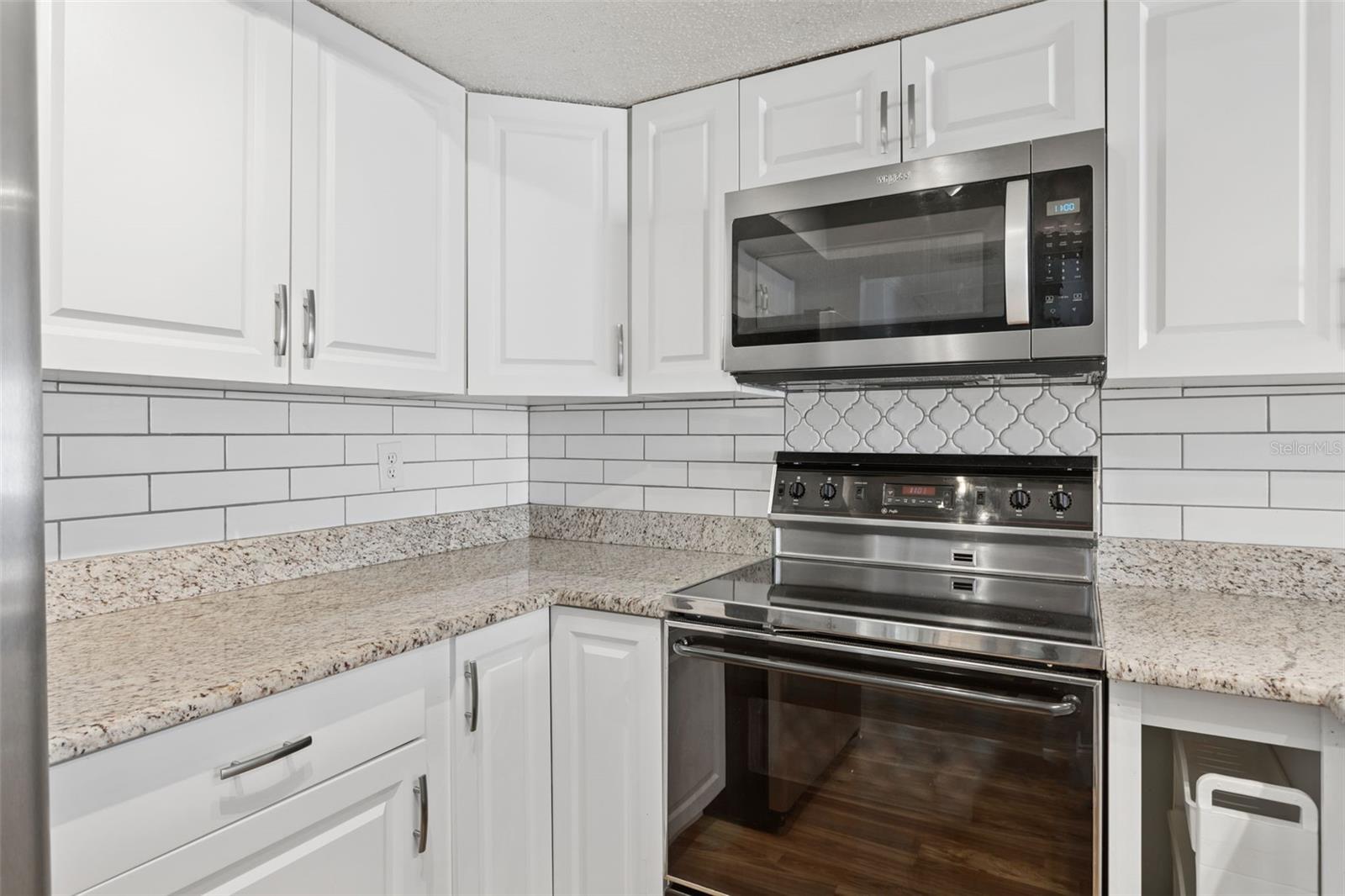 Image 9 of 50 For 10307 Councils Way