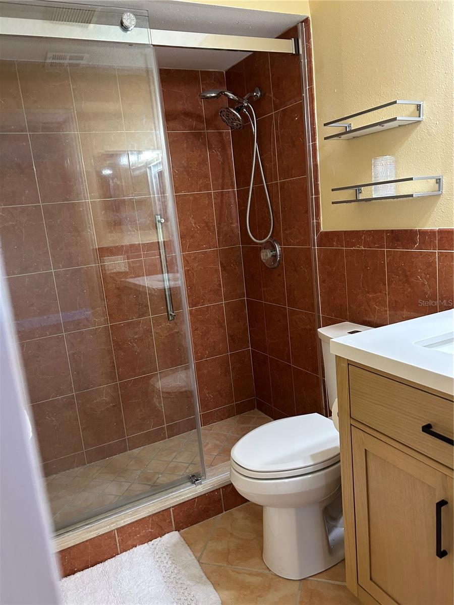 Image 23 of 39 For 929 Gulf Boulevard 55