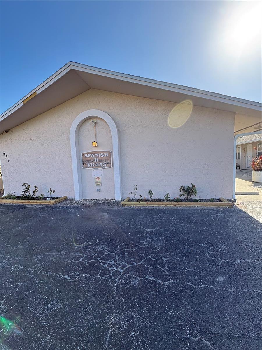 Image 35 of 39 For 929 Gulf Boulevard 55