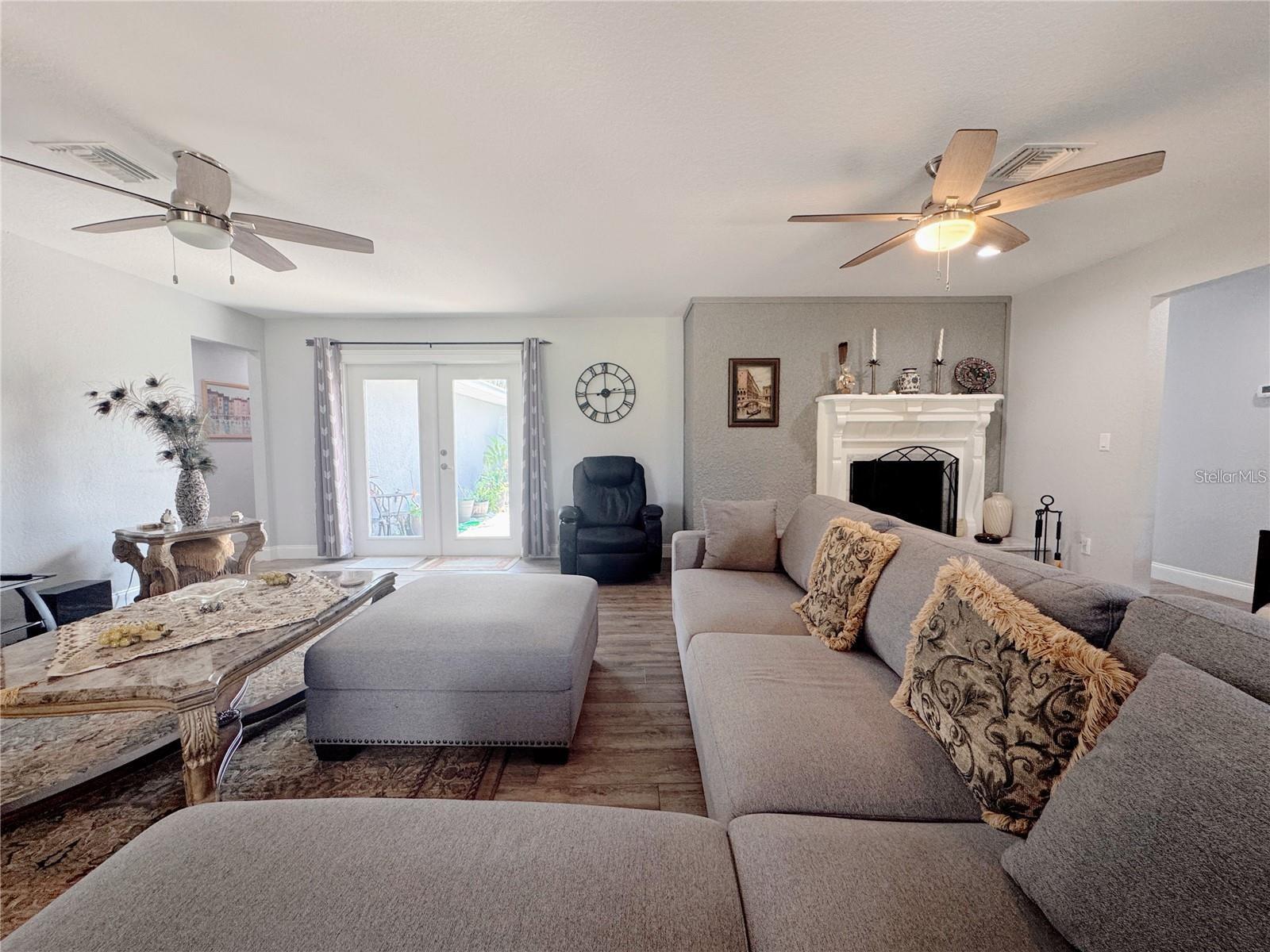 Image 24 of 57 For 4925 Us Highway 441