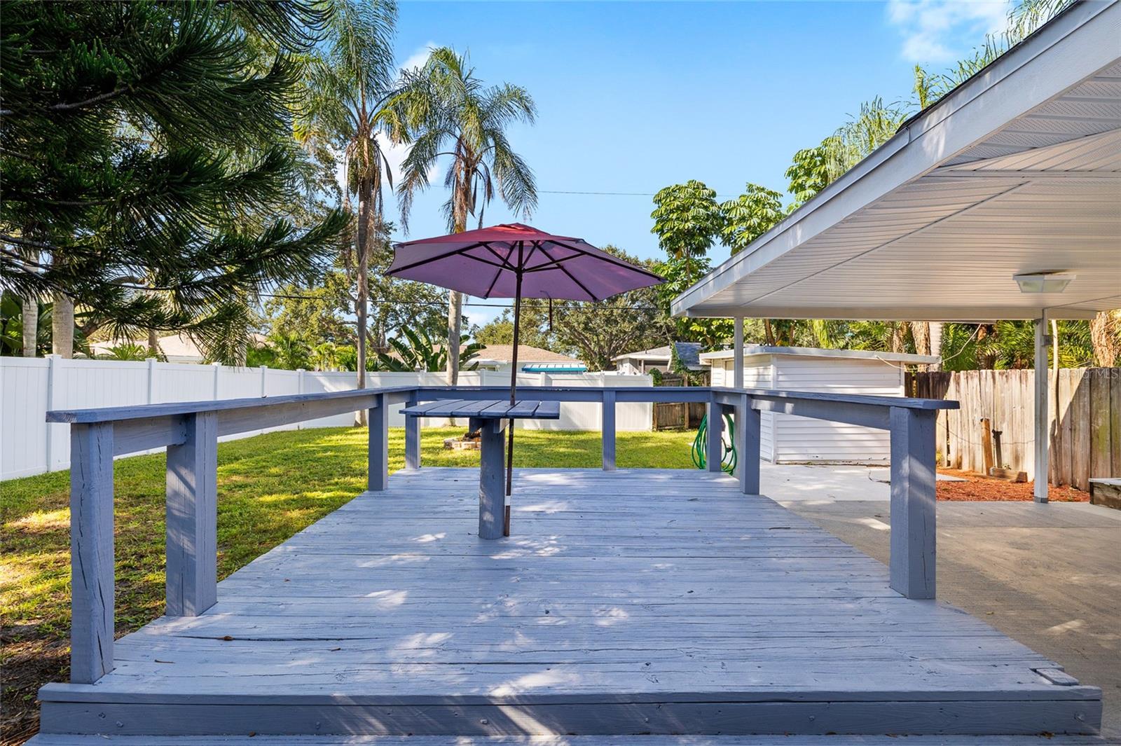 Image 28 of 48 For 1048 Charles Street