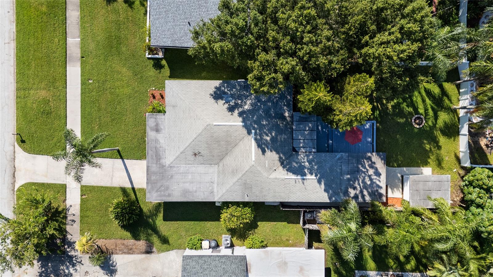 Image 36 of 48 For 1048 Charles Street