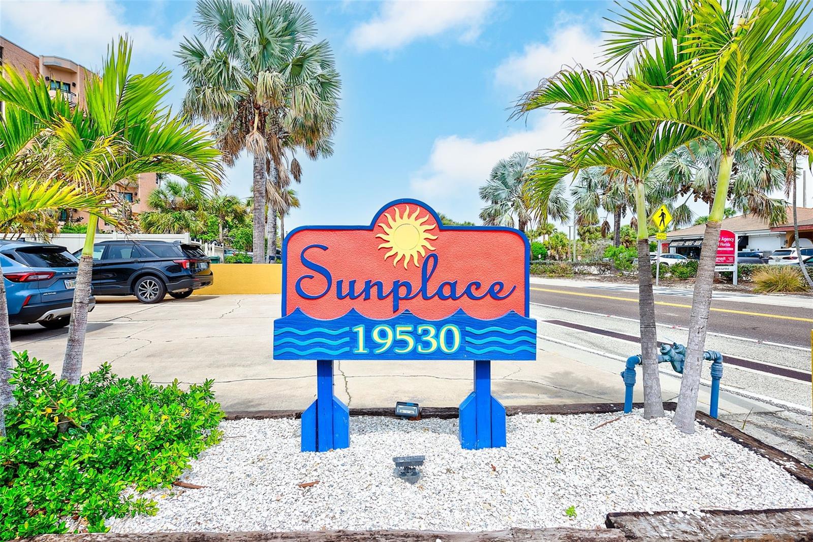 Image 3 of 53 For 19530 Gulf Boulevard 2b