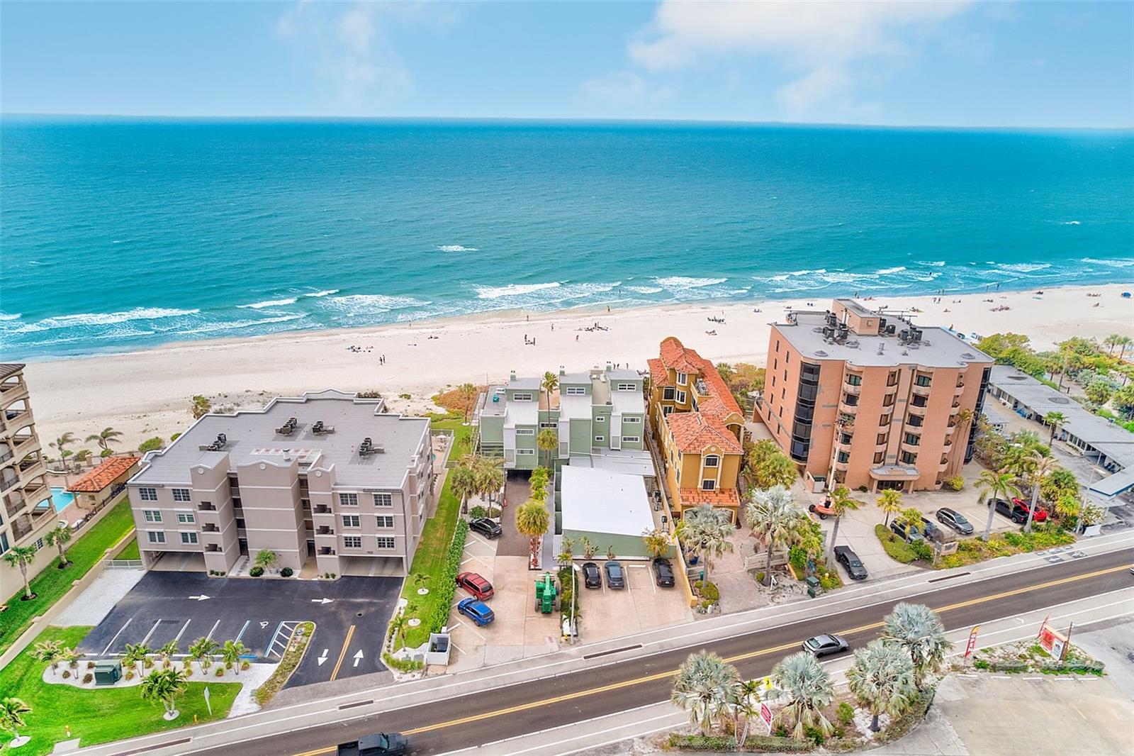 Image 4 of 53 For 19530 Gulf Boulevard 2b